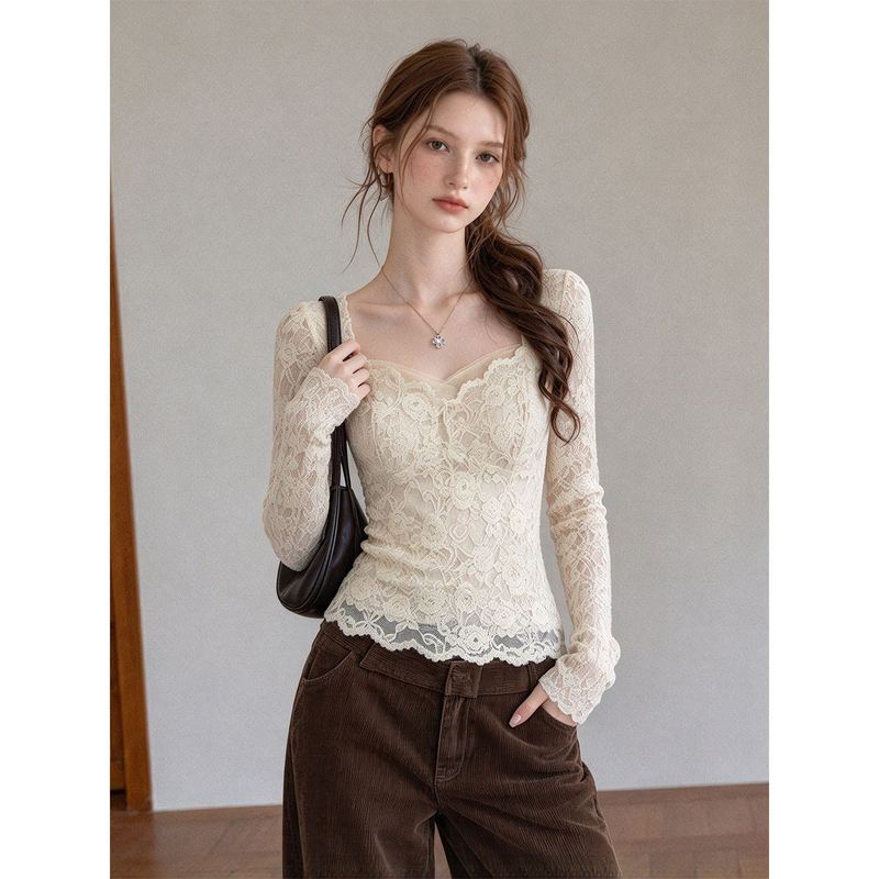 Autumn Lace Top for Women, Light Luxury, High-End Feel, Square Neck, Long-Sleeved Base Shirt, Unique and Super Pretty, Can Be Worn Alone
