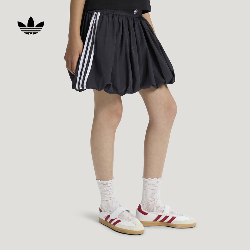 Girls' Retro Sweet and Cool Floral Shorts with Built-In Leggings Adidas Trefoil Girls' Retro Sweet and Cool Floral Shorts with Built-In Leggings Adidas Trefoil