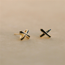 S925 Silver Needle Cross Design Sensation Small Earnail Woman Temperament Brief Lukewarm Wind Earrings Atmosphere Superior Ear Accessories