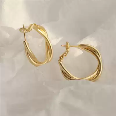 Cross woven twist ear ring simple niche earrings cold wind female Korean temperament earrings personality wild ear ornaments