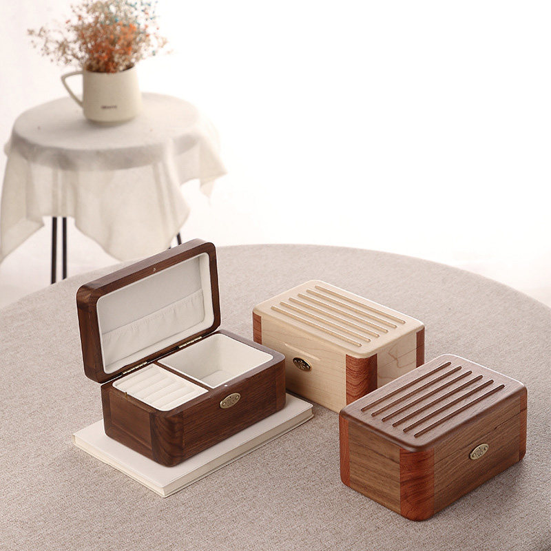 Wooden color jewelry collection music box crap 8-sound box Sky City to give friends girlfriend's birthday seventh evening