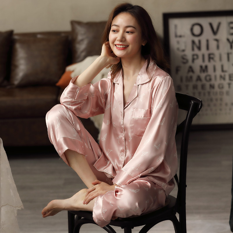 Real Silk Pyjamas Women's Summer Ice Silk Slim long sleeves Spring and autumn Two style suits Ladies Summer can be worn outside the home clothes