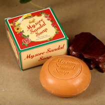 Indian handmade Sandalwood essential oil soap Sandalwood soap Face washing bath soap soap Cleansing moisturizing soap 150g original