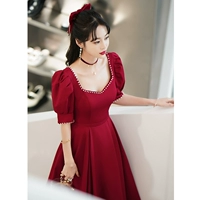 Бордовый, длинный, средней длины