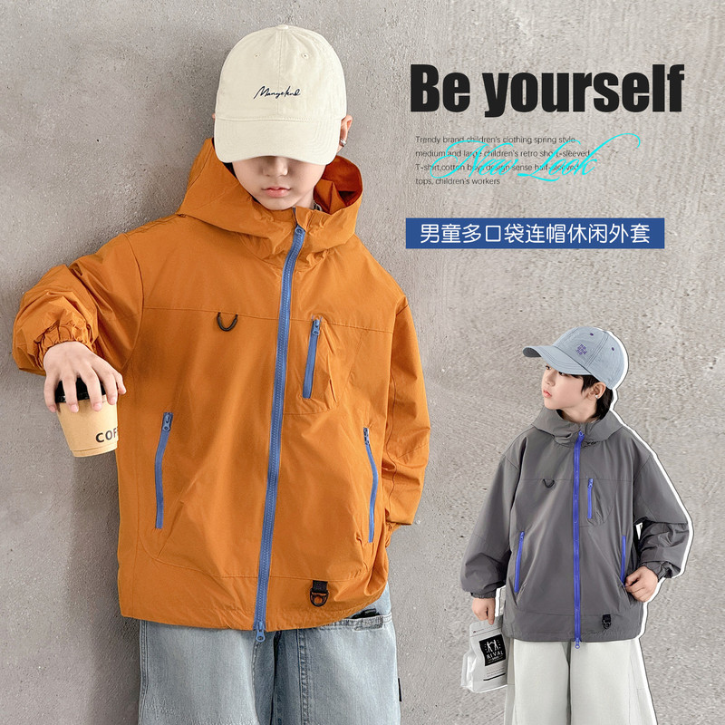 Children's Clothing Spring and Autumn Korean Style Functional Windbreaker for Boys, Mid-Length Hooded Jacket with Multiple Pockets and Zipper, Outdoor Casual Coat