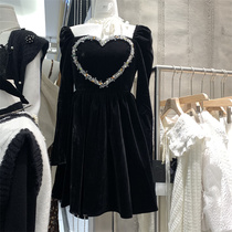 SHE U square collar velvet dress 2021 Autumn New retro love rhinestone long sleeve small black dress female S98752