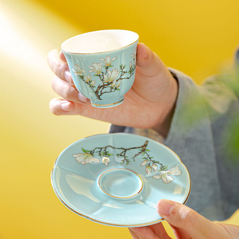 Jingdezhen tea sets a light key-2 luxury contracted modern kung fu tea pot household teacup pad supporting high - end gift box