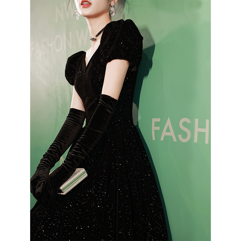 Student Art Candidates Evening Dress 2023 New Autumn and Winter Black Velvet Long Annual Meeting Evening Dress Host Dress