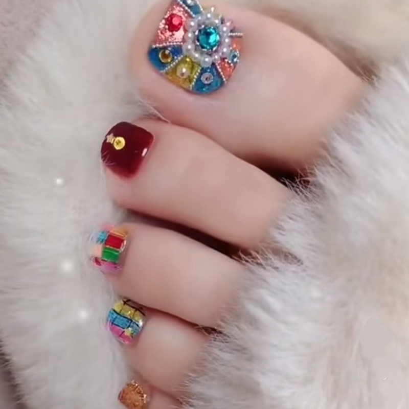 Purely Handmade Nail Art 2026 New Style Toenail Patches, Whitening, High-End Feel, Diamond Hand-Painted, Retro Hong Kong Style Purely Handmade Nail Art 2026 New Style Toenail Patches, Whitening, High-End Feel, Diamond Hand-Painted, Retro Hong Kong Style