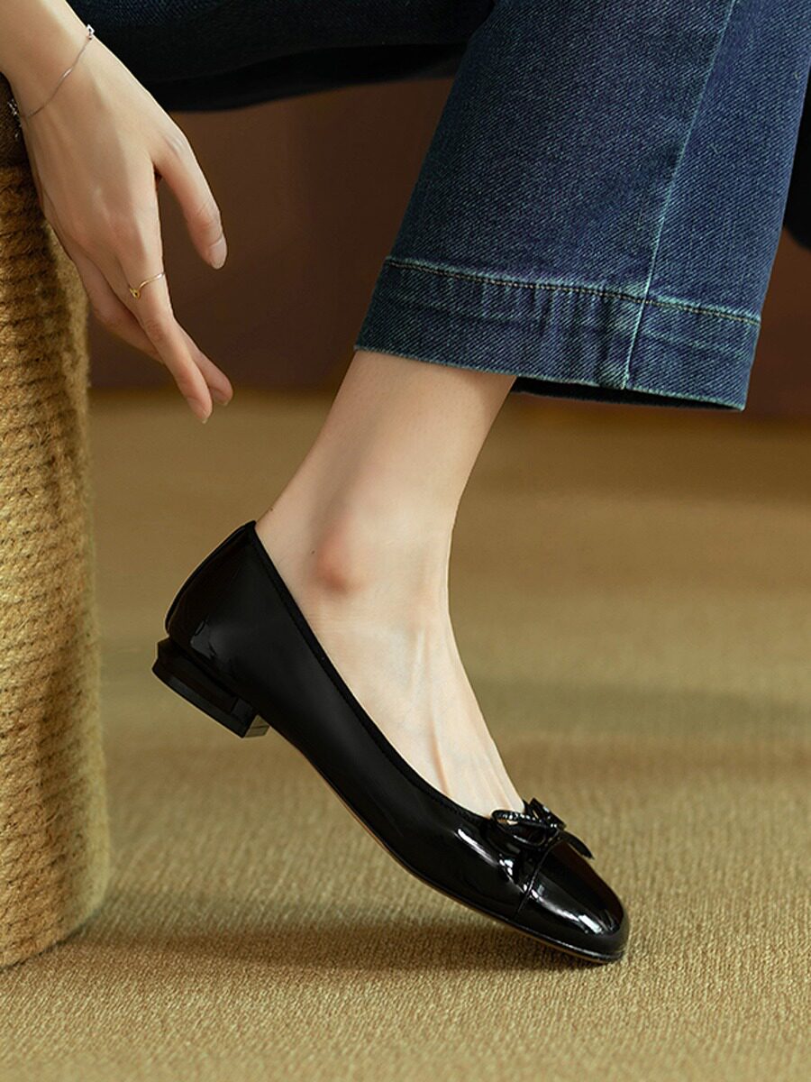 Обувь Женщина 2024 новая весна и лето плоский участок конец мэри джейн обувной ботинки педаль горох беременная женщина фея обувь тендер 蓁墨 