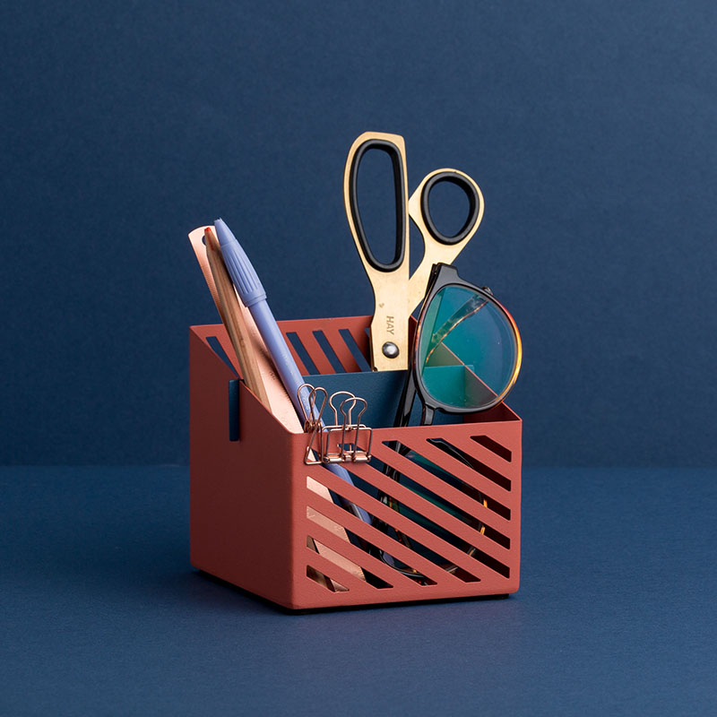 Naya Desktop containing box Creative multifunctional remote control cosmetic storage box minimalist office desk pen holder