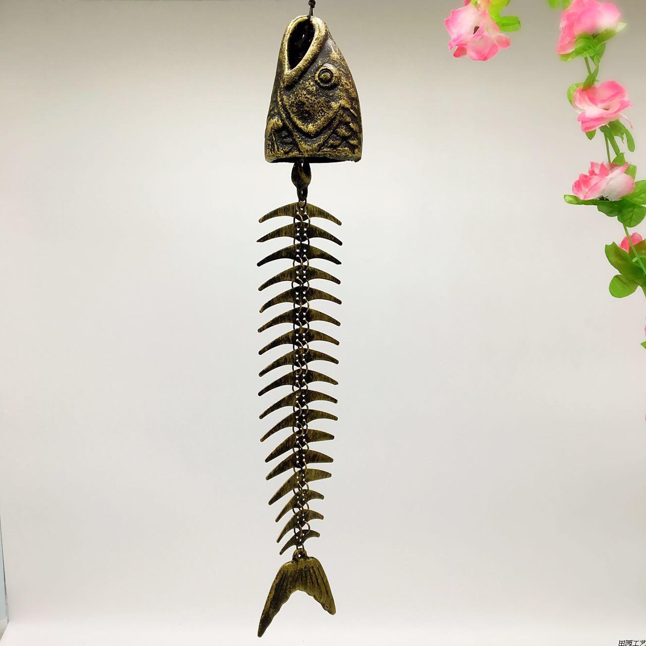 Exquisite pastoral cast iron fishbone head wind chimes Japanese cast iron fishbone wind chimes Garden bells Balcony decorations