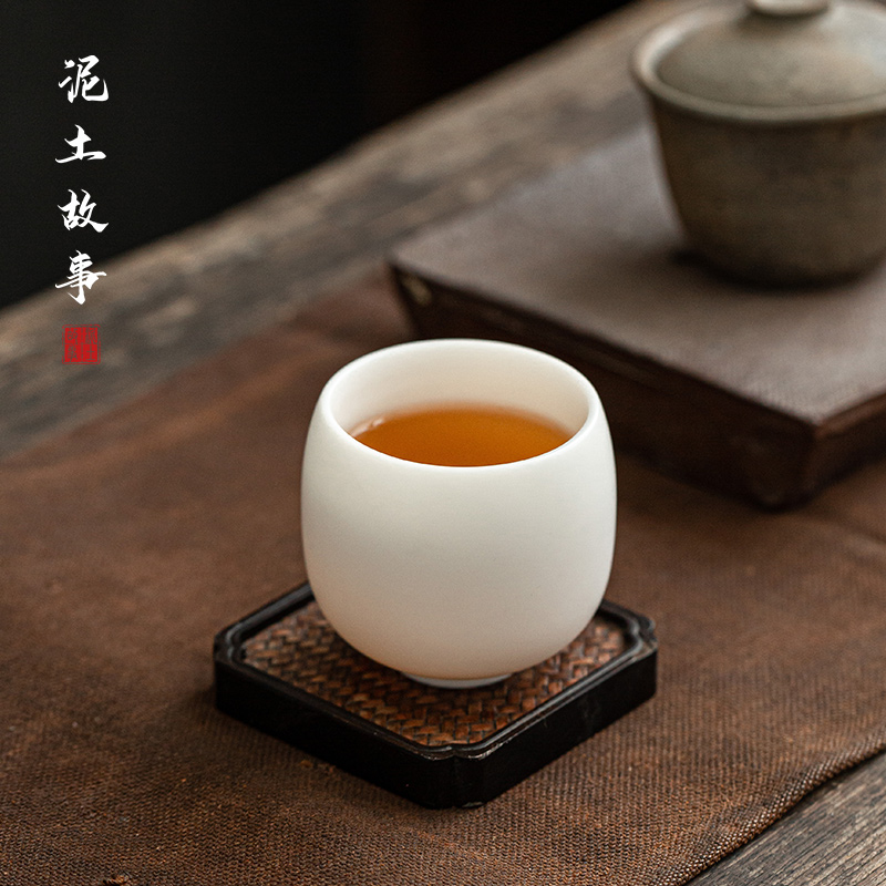 Dehua biscuit firing suet jade white porcelain glaze not manual master kung fu tea cup sample tea cup grain ceramic cup