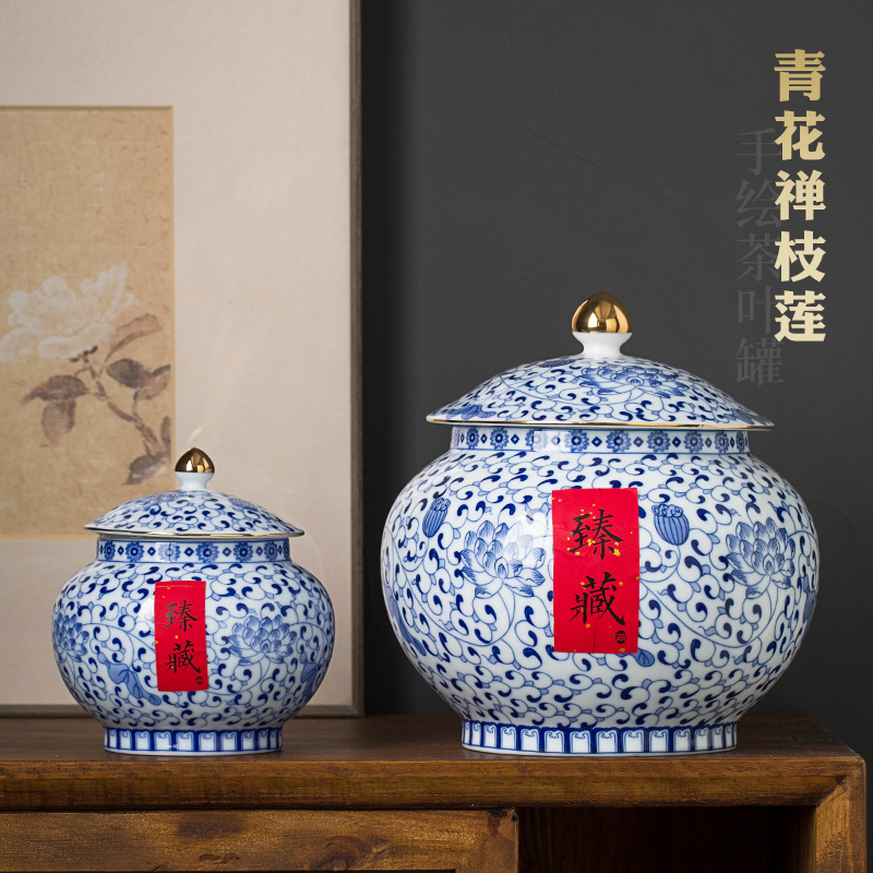 Jingdezhen hand - made bound lotus flower blue and white porcelain tea pot seal pot loose tea storage POTS store receives puer tea