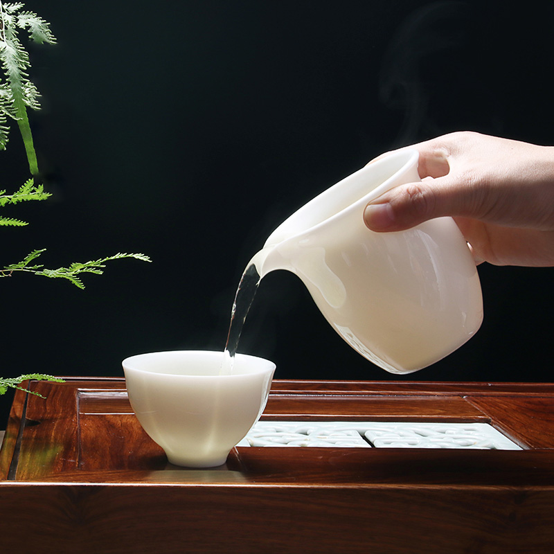 The Sample tea cup jade porcelain dehua white porcelain ceramic masters cup individual cup single CPU kung fu tea cups tea cup