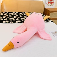 Розово-розовая плюшевая подушка с большой белой гусиной гусей