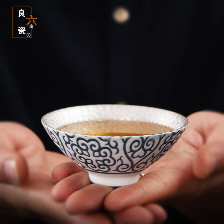 The Master cup single cup 999 sterling silver cup tea ceramic sample tea cup with silver, kung fu bowl is pure manual coppering. As silver cup