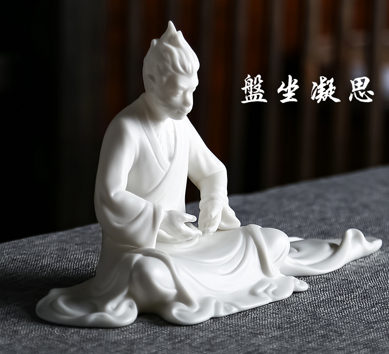 Zen Monkey King furnishing articles white Monkey Monkey manual its handicraft ceramic tea pet car move