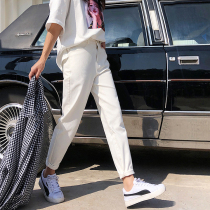 White Daddy pants women 2020 Spring New Tide high waist loose Hyuna Harlan radish thin beige jeans