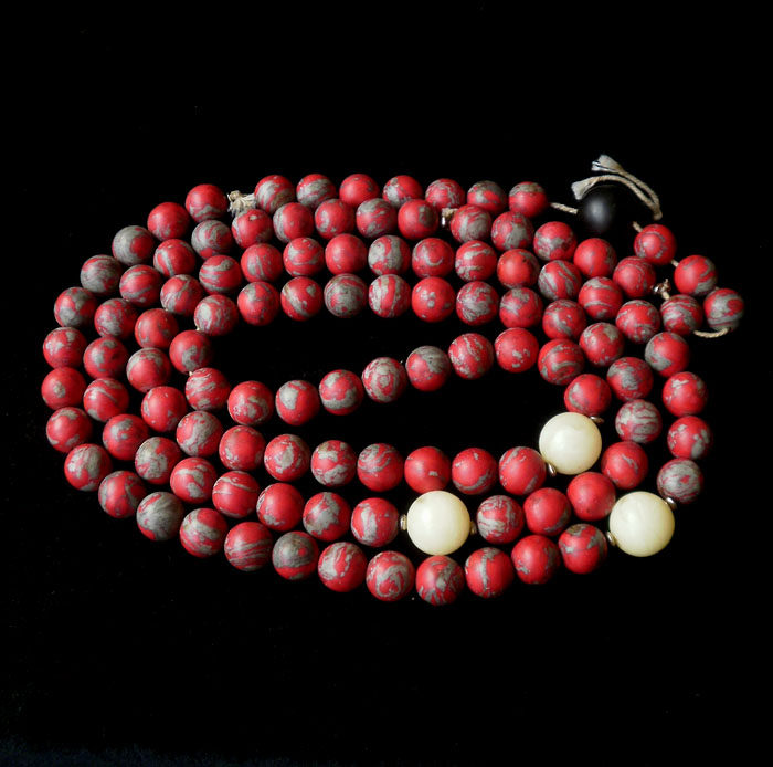 No 0512003 Changhua chicken blood stone hard ground pendant pendant Buddha beads hanging chain Twisted beads pendant