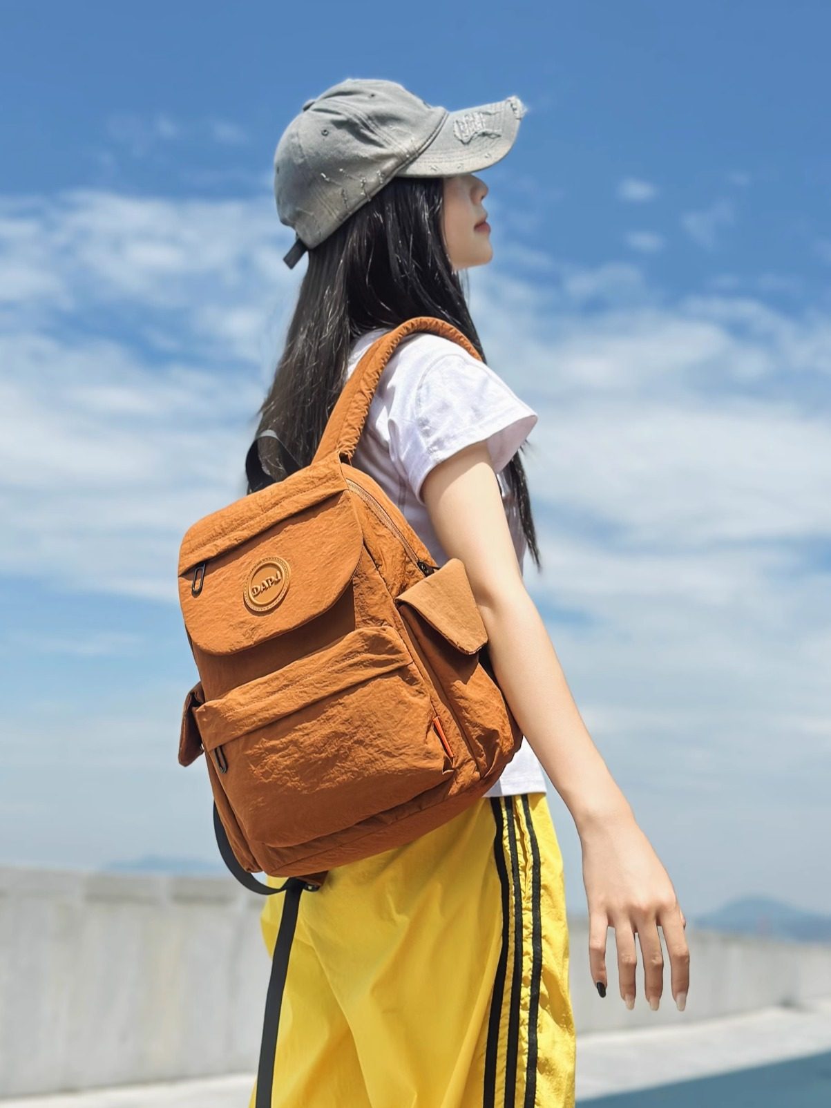 Backpack for Women, Lightweight, Good-Looking, Small, Niche, Large-Capacity, Women's Outdoor Travel, Leisure and Mountaineering Backpack