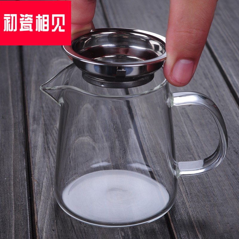 Early porcelain meet heat-resistant thickened glass tea set Large fair cup filter tea sea tea separator Gongfu Tea leak tea