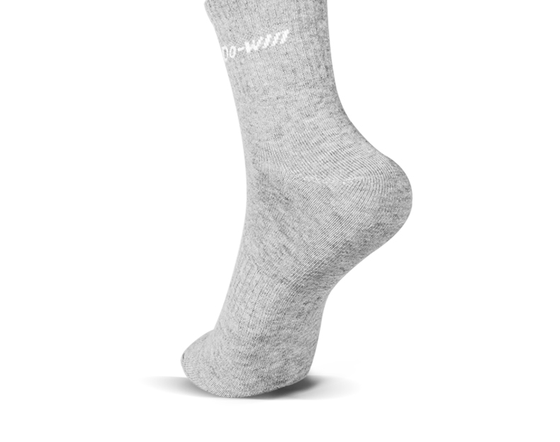 Duowei vớ thể thao nam 2018 xuân mới mùa vớ màu cotton ống rắn tất nam cổ ngắn