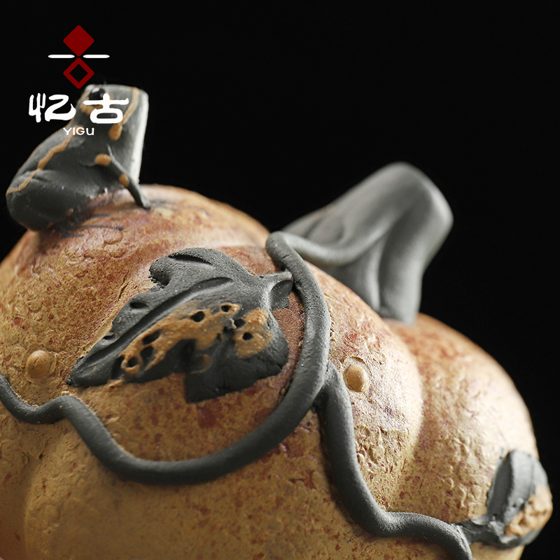 Have the ancient water blessing frogs pet violet arenaceous kung fu tea tea accessories table tea art furnishing articles furnishing articles can keep playing tea