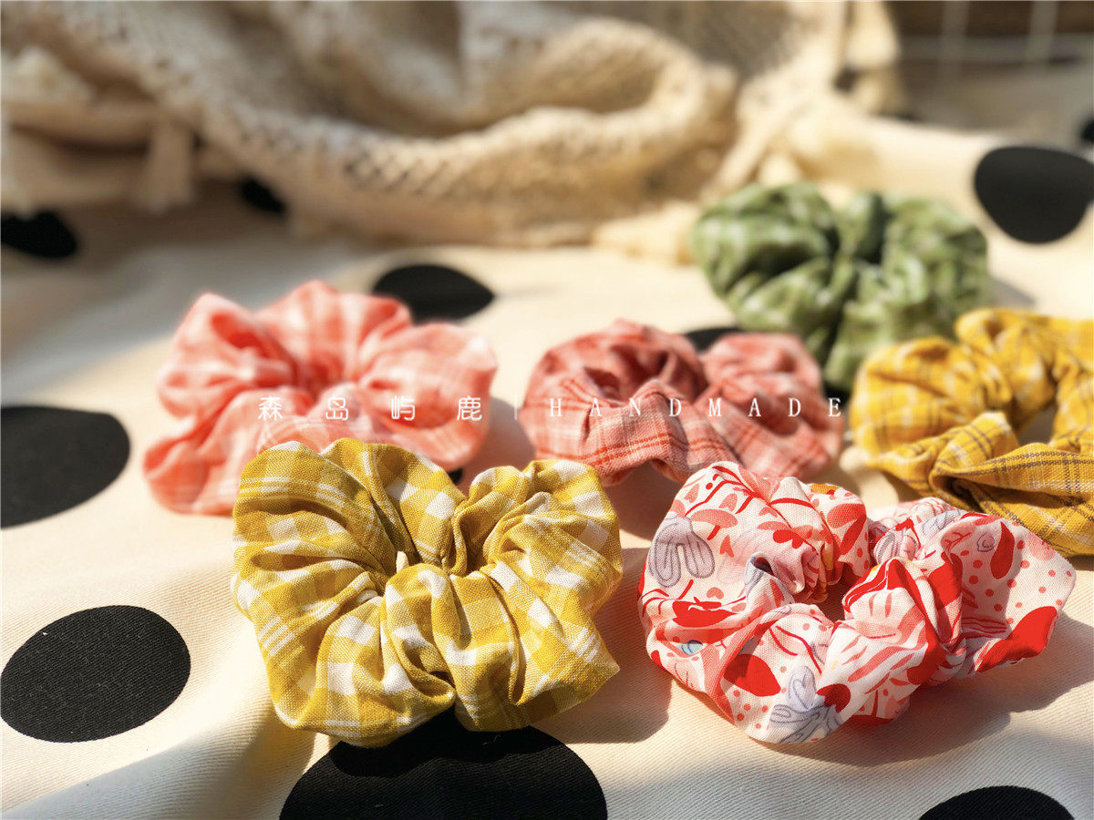 Sen Island Deer Plaid Control Han Style Handmade Fabric Large Intestine Hair Circles Hair Circles Hair Accessories Headwear with wind head flower