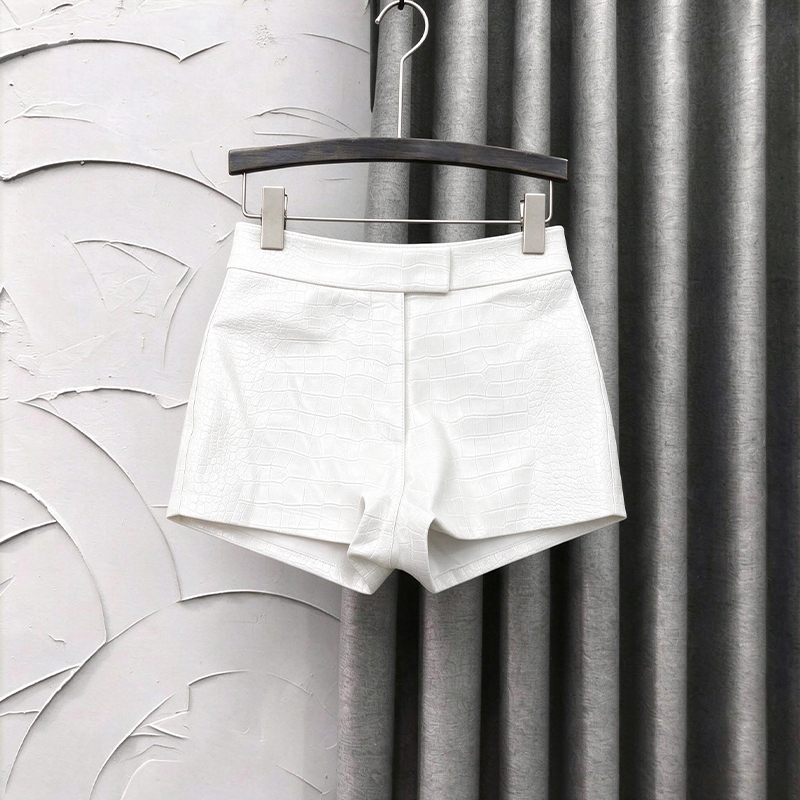 Sexy White Pu Leather Shorts, New Style with Crocodile Snap Buttons, Embossed Design, Leg-Lengthening, High-Waisted Leather Shorts for Women