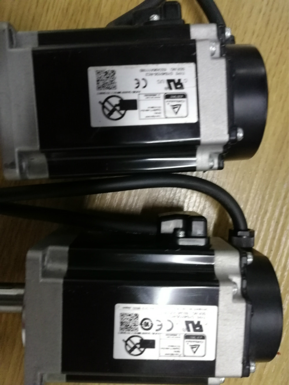 Second-hand Fuji servo motor GYB401D5-RC2