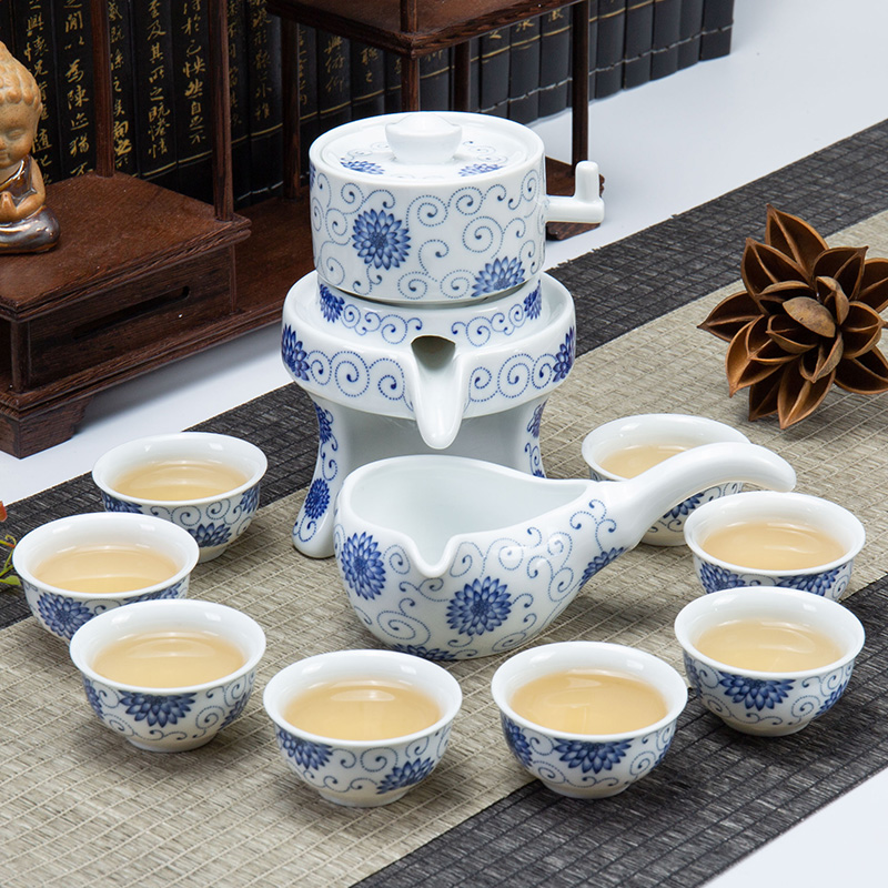 Jane quality, and the blue and white porcelain stone mill of a complete set of tea set automatic lazy kung fu tea set creative teapot teacup restoring ancient ways