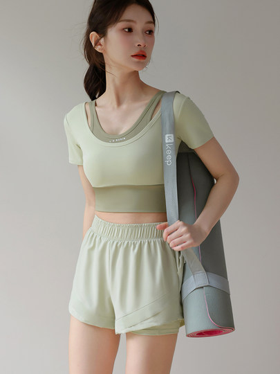 Yoga Sports Suit for Women, Summer Thin Style, High-Waisted, Slimming, Breathable, Professional Running Fitness Morning Running Suit with Chest Pad