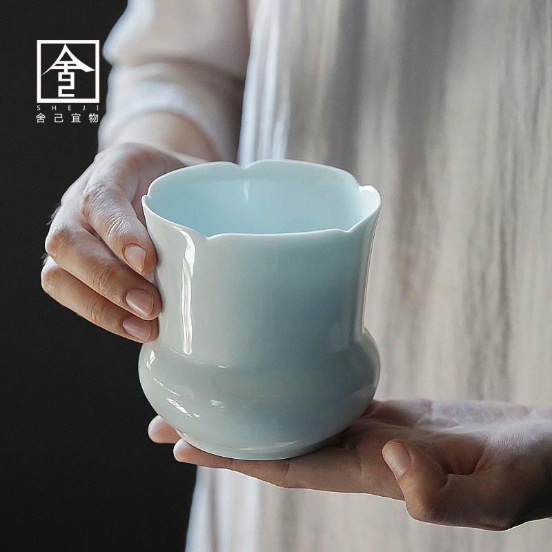 Hand-made retro-shadow jade mimicking Song Lotus Ceramic Ceramic Building Tea Cup Washing Toilet Vegetable Water Palm Tea Accessories Simple
