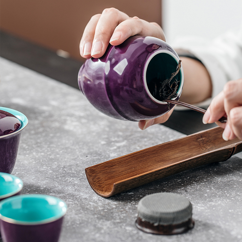 The Self - "appropriate content characteristics of purple Chinese tea pot small jingdezhen ceramic pot POTS sealed storage POTS small jar
