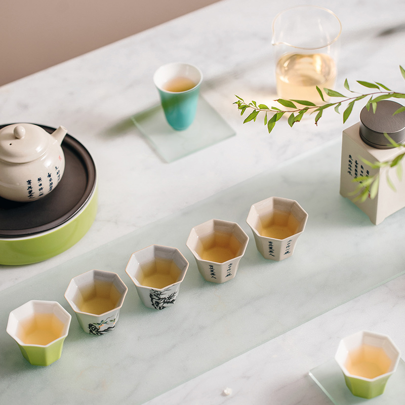 The Self - "appropriate content of jingdezhen hand - made caddy fixings Chinese style restoring ancient ways seal pot square ceramic small store POTS, POTS