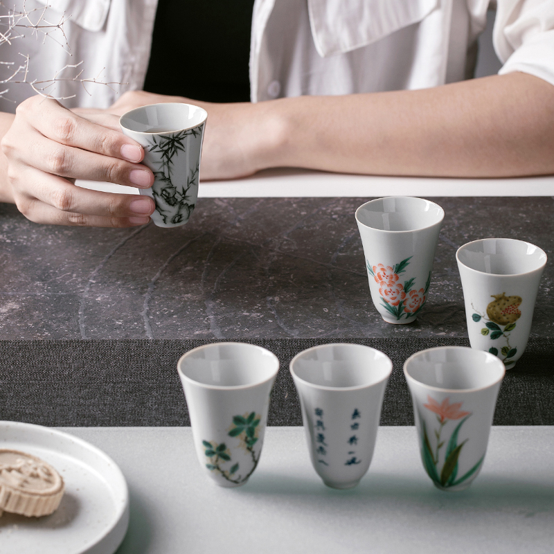 The Self - "appropriate content of jingdezhen manual master cup cup sample tea cup hand - made ceramic tea cups Japanese restoring ancient ways