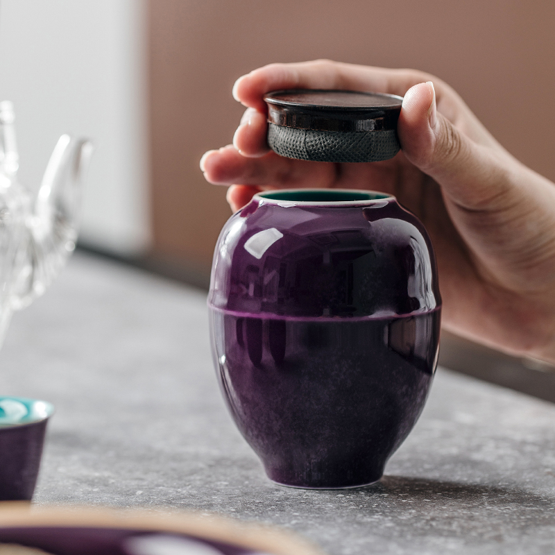 The Self - "appropriate content characteristics of purple Chinese tea pot small jingdezhen ceramic pot POTS sealed storage POTS small jar