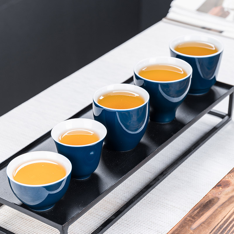 Ceramic kung fu tea cups at upstream of the master single cup tea bowl sample tea cup tea sets