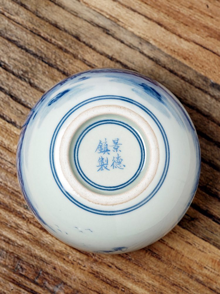 Jingdezhen blue and white master cup of pure manual hand - made ceramic sample tea cup single cup large landscape kung fu tea cups