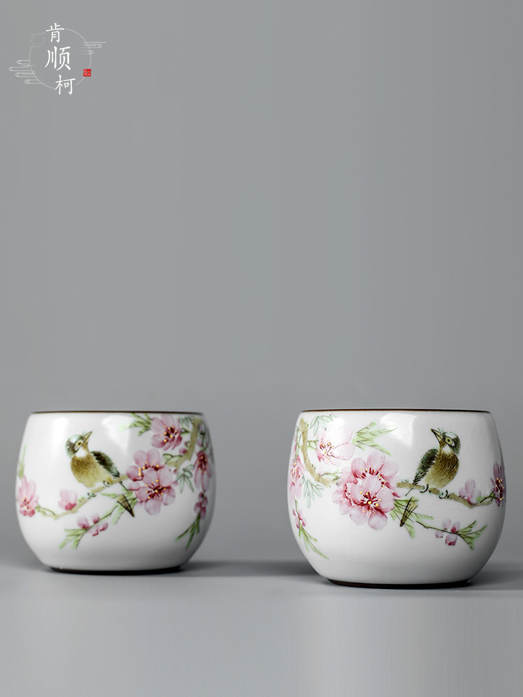 Your up kung fu tea cups jingdezhen hand - made peach blossom put water point master cup single cup pure manual up sample tea cup only