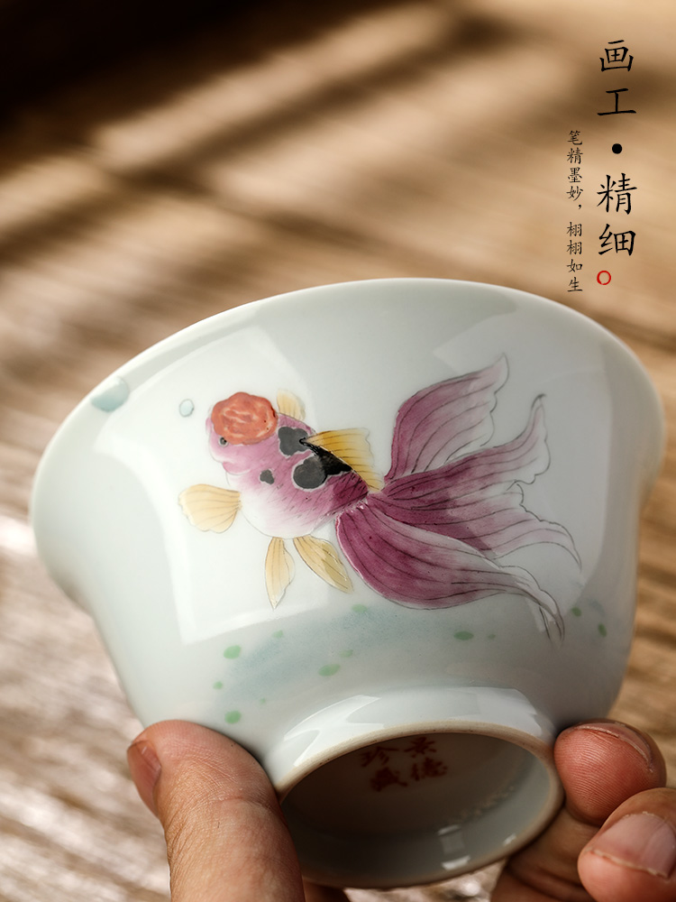 Jingdezhen hand - made only three tureen tea cups of Chinese style restoring ancient ways goldfish bowl is pure manual ceramic kung fu tea set against the very hot