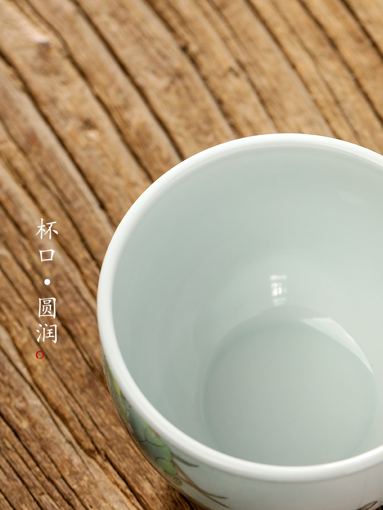 Pure manual jingdezhen master cup single CPU kung fu tea set to restore ancient ways ceramic cups sample tea cup single hand - made of goldfish