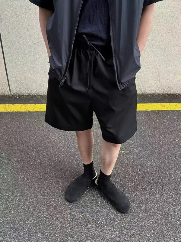 In Stock New Product Row Old Money Style Tr Style 140S Twill Relaxed Loose Versatile Elastic Waist Dress Pants Shorts