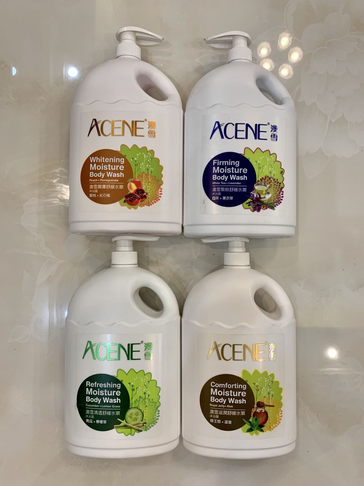 Australian Snow Clear Through Soothing nourishing body lotion Bath Dew Melon Queen Bee King Milk White Tea Honey Peach 2000ml Male And Female Tender White