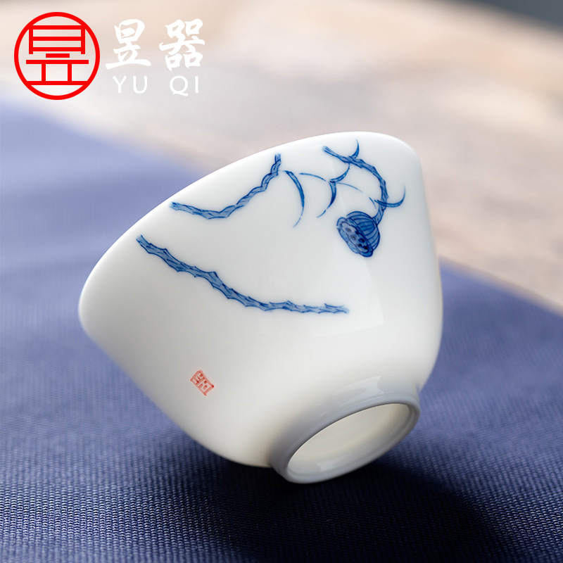 Yu ware jingdezhen blue and white master cup hand - made ceramic cups white porcelain sample tea cup kung fu tea tea set