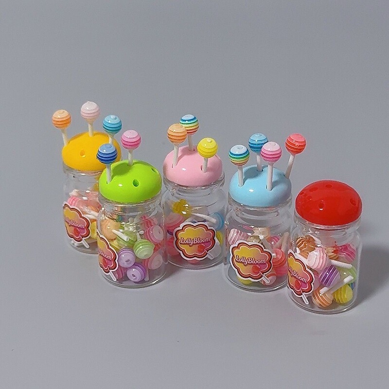 Miniature Simulated Candy Jar Model Ornaments, Play House Toys, Dollhouse Small Ornaments Miniature Simulated Candy Jar Model Ornaments, Play House Toys, Dollhouse Small Ornaments