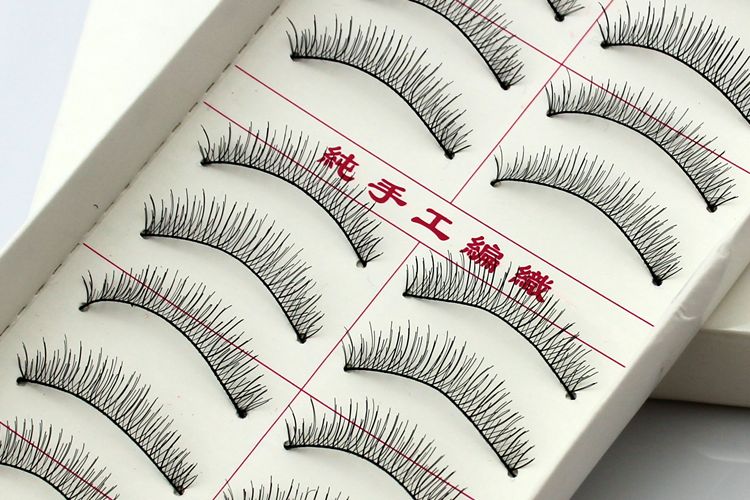Đài Loan tự nhiên dệt thủ công trang điểm nude tự nhiên lông mi giả 216 cọng bông 5,9 nhân dân tệ 1 hộp khuyến mãi 216 - Lông mi giả lông mi nam châm