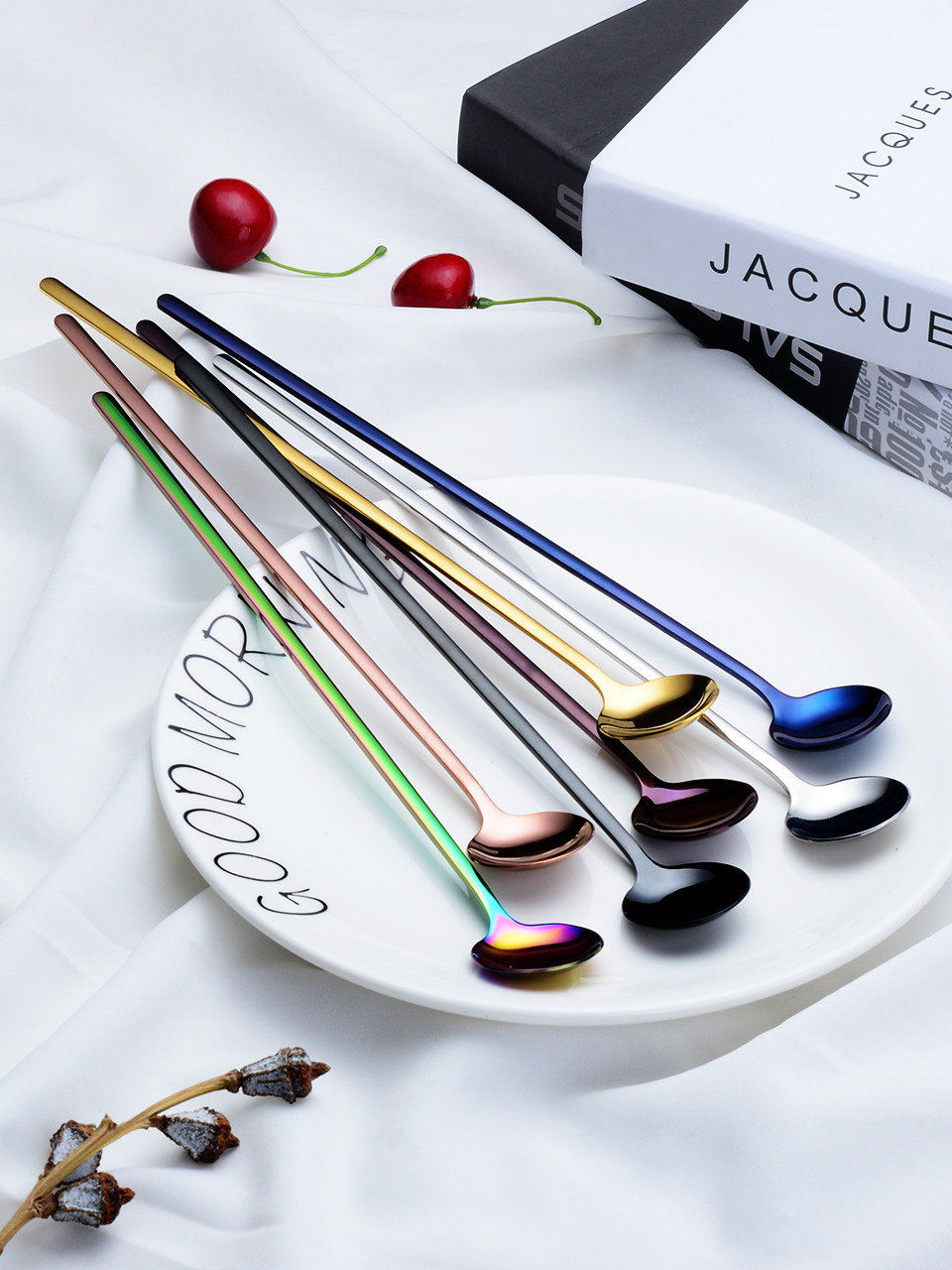 Stainless steel spoon Household creative mixing spoon Korean long handle honey spoon Golden cute coffee net red small spoon