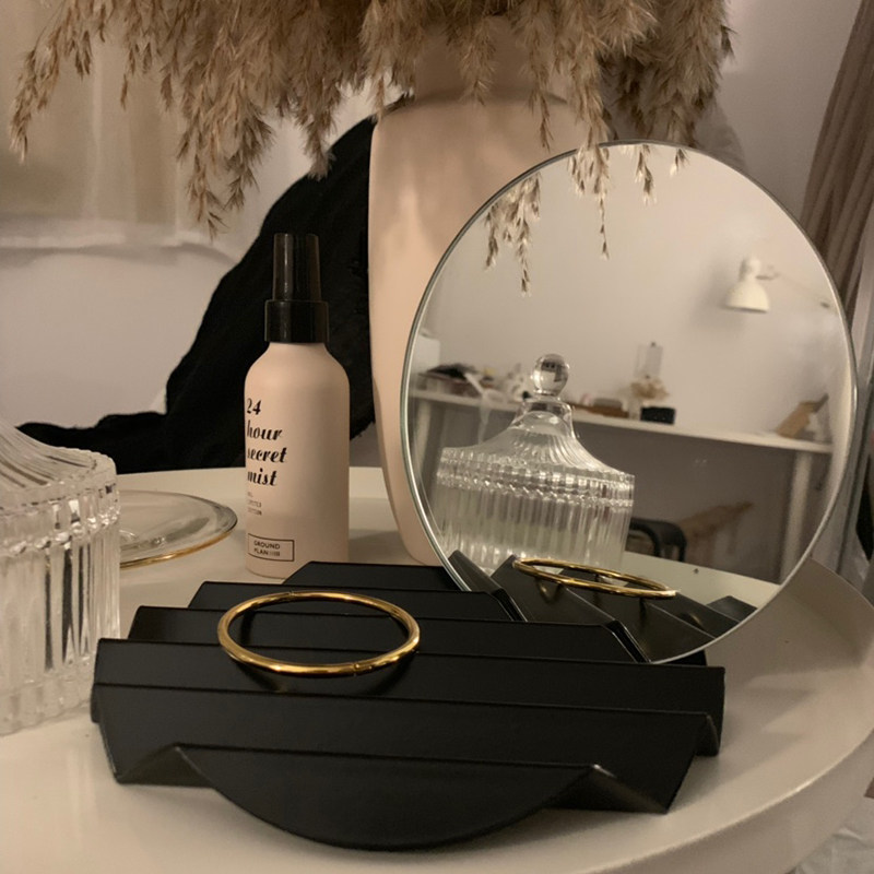 Decorated in desktop cosmetic mirror Nordic wind desktop dresser dorm student jewelry incorporates makeup small mirrors